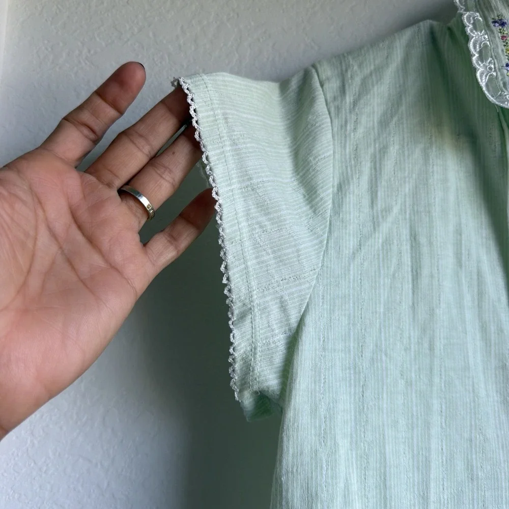 VTG SECRET TREASURES Mint Green Cotton Blend Sleepwear Top Size M